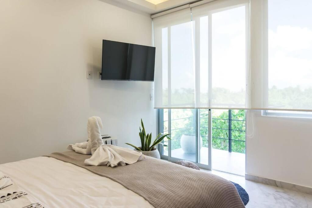 HostPal Luxury Studio in Playa del Carmen Esterno foto